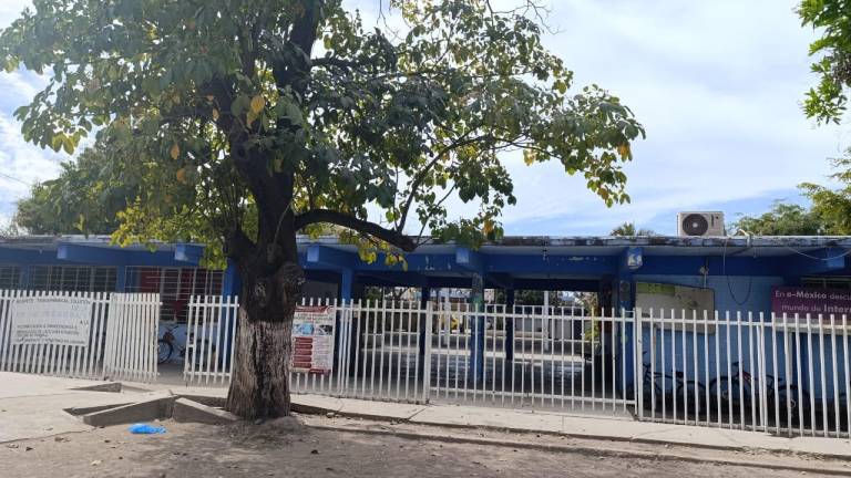Suspenden a profesor acusado de acoso en secundaria de Escuinapa