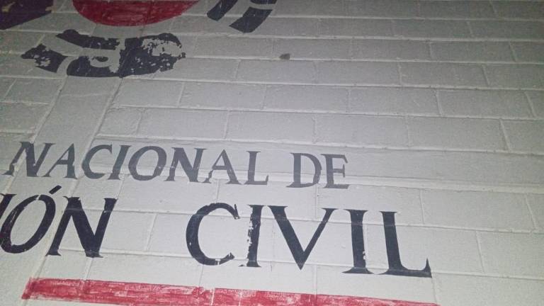 Sobre las instalaciones de Seguridad Pública en Escuinapa quedaron marcas de impactos de balas tras presunto enfrentamiento.