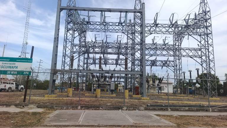 Las familias de Escuinapa tienen desde las 15:00 horas sin energía eléctrica.