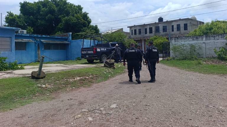 Ganaderos de Escuinapa plantearon a la Policía Municipal el problema de robo de cabezas de ganado.