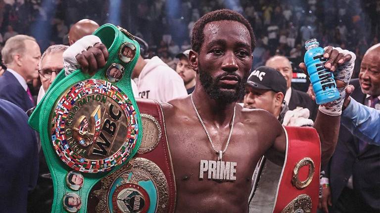 Terence Crawford decidió colgar los guantes en el boxeo profesional.