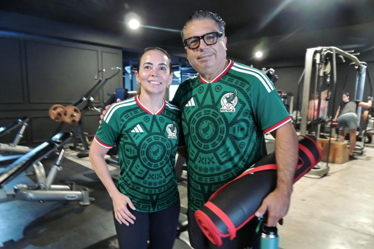 Festejan sinaloenses segundo triunfo de México en la Copa Mundial 2026