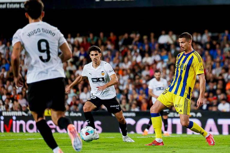 Ilic y Rondón firman una remontada agónica del Oviedo