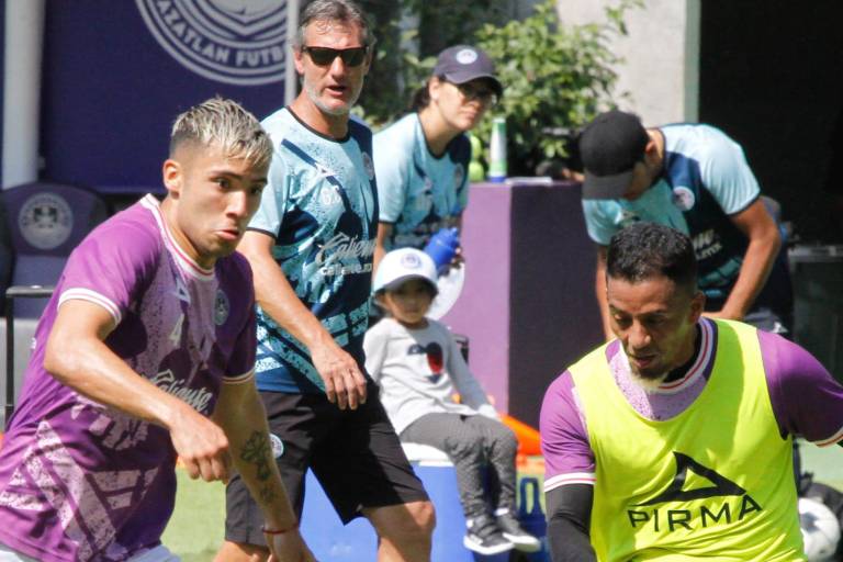 Gabriel Caballero reconoce que Puebla es favorito, pero la racha está de su lado