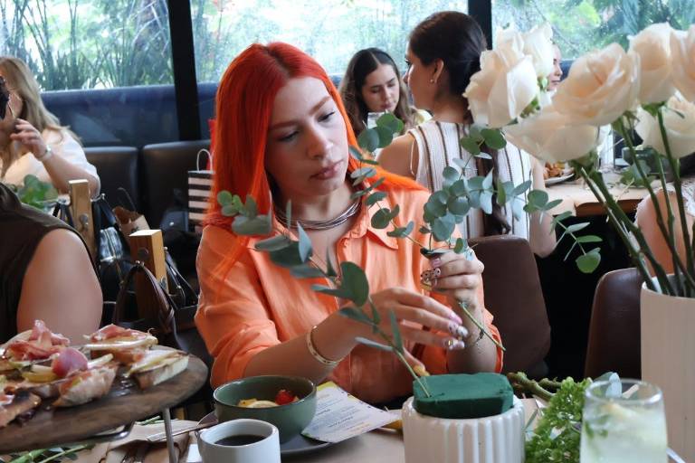 Disfrutan de una experiencia Flower-Bar en el Villa Unión