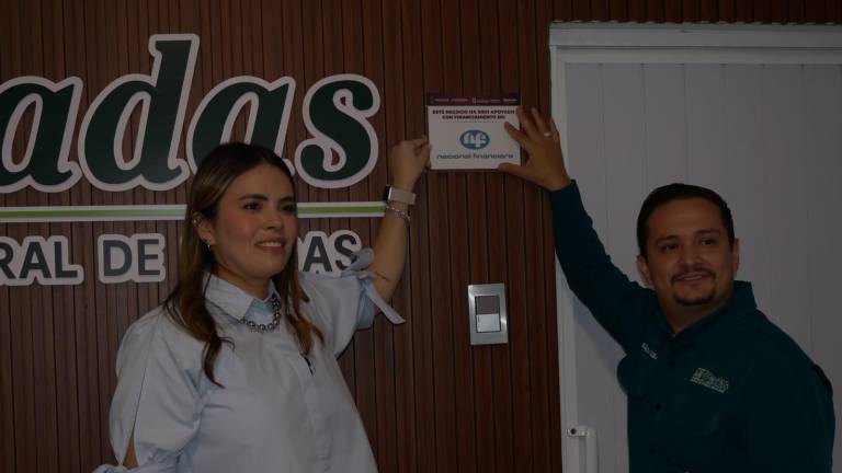 El Gobierno de Culiacán entregó apoyos Impulso Nafin a una empresa de fumigaciones.