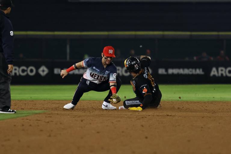 Naranjeros vence a Mexicali con gran noche ofensiva de Calhoun