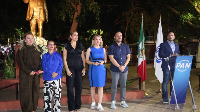 Panistas sinaloenses recordaron en Culiacán a Manuel “Maquío” Clouthier y Javier Calvo Manrique, fallecidos el 1 de octubre de 1989.