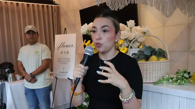Disfrutan de una experiencia Flower-Bar en el Villa Unión