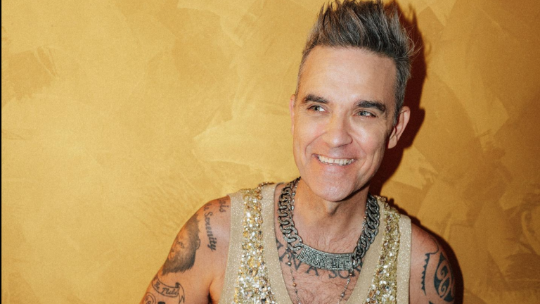Robbie Williams preocupa a sus fans por su delgadez.