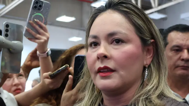 La Gobernadora Yeraldine Bonilla Valverde informó que fueron enviados cinco contenedores de sorgo a China para realizar controles de calidad.