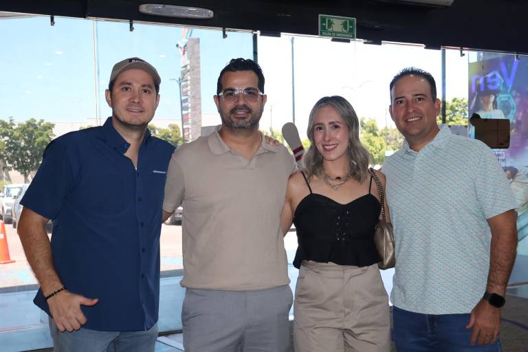Dan Exatecs una una chuza por la educación