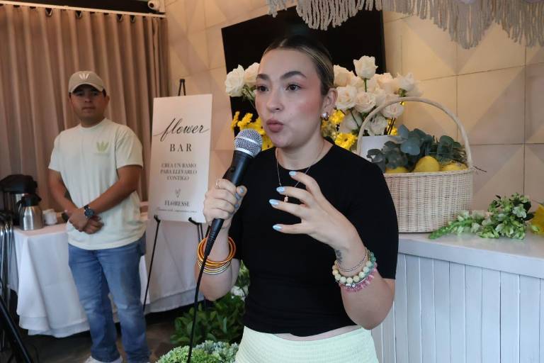 Disfrutan de una experiencia Flower-Bar en el Villa Unión
