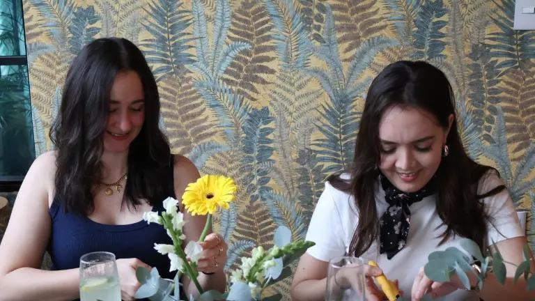 Disfrutan de una experiencia Flower-Bar en el Villa Unión