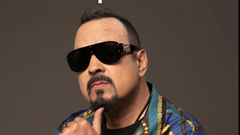 Pepe Aguilar.