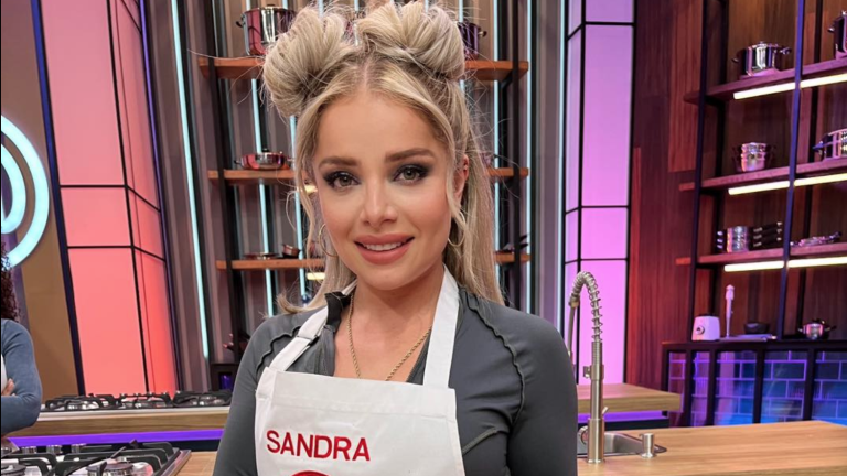 Sandra Itzel se despide de MasterChef Celebrity.