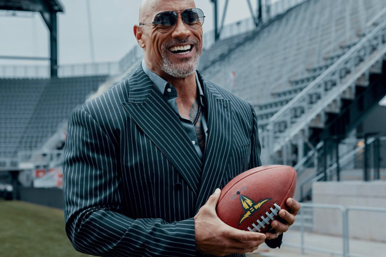 Da ‘La Roca’ importante donación al sindicato de actores de Hollywood