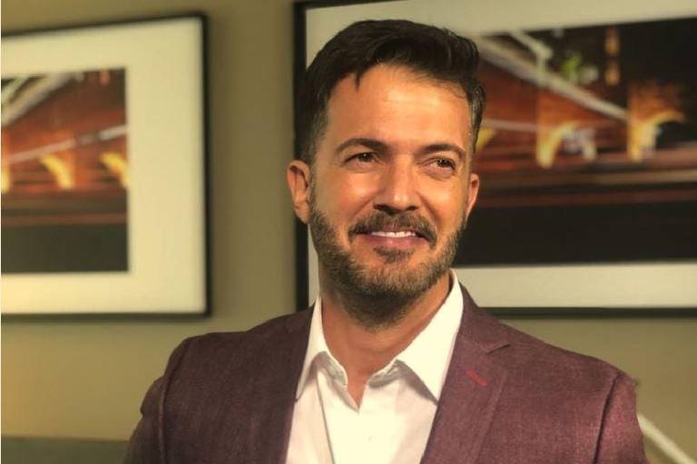 Reaccionan famosos por muerte del conductor Fernando del Solar