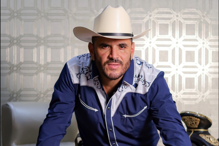 Confirma El Komander que hará megafiesta gratuita en su rancho