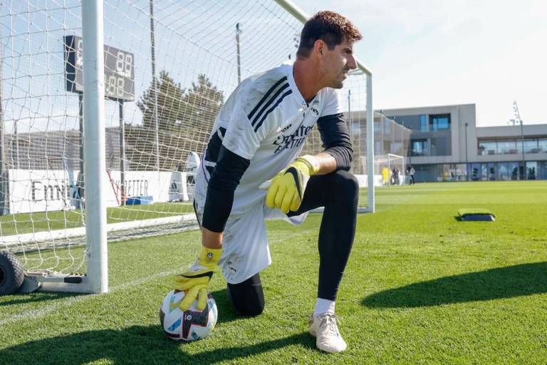 Thibaut Courtois, descartado para el Clásico entre Real Madrid y Barcelona