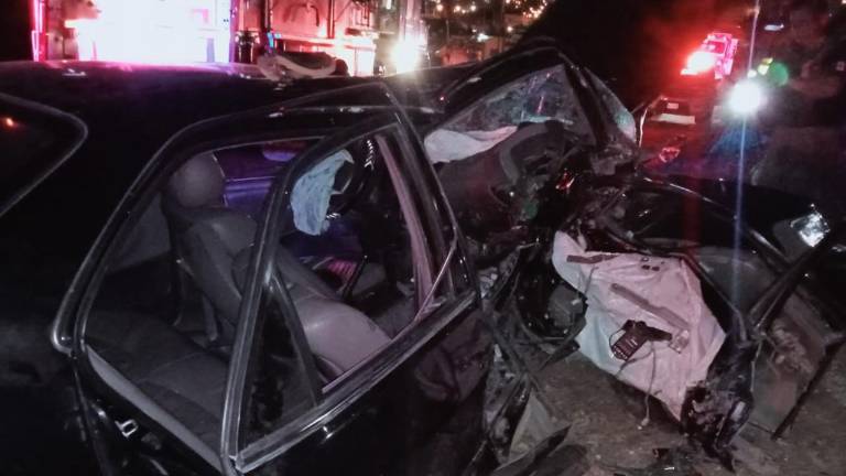 Los tres lesionados fueron llevados a un hospital.