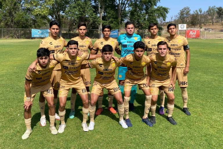 Dorados Tercera pega primero en casa de Leones Negros, en los cuartos de final