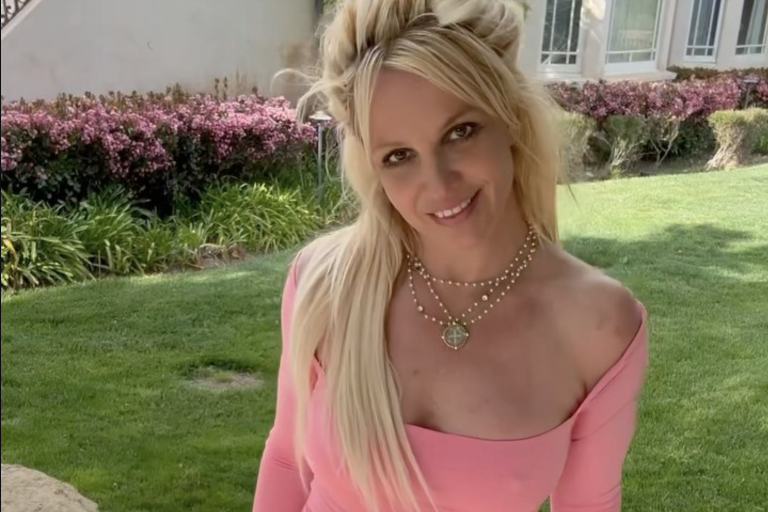 Grabara Britney Spears nueva música, pero no realizará gira