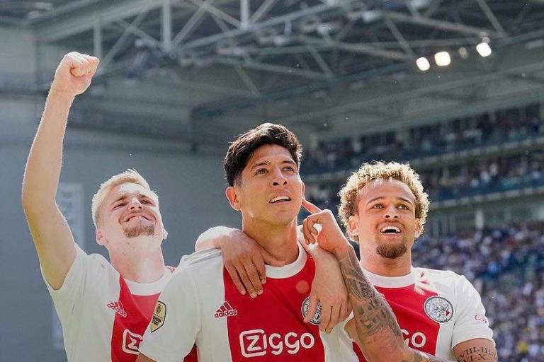 Edson Álvarez evita la derrota del Ajax en el cierre de la liga holandesa
