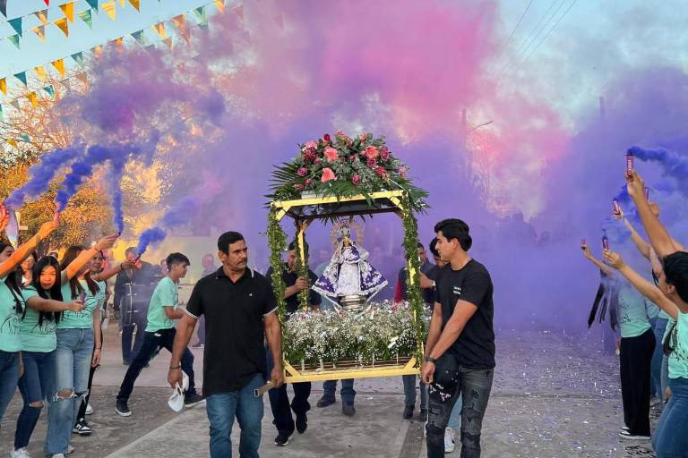 En Matatán viven concurrida celebración de la Virgen de la Candelaria