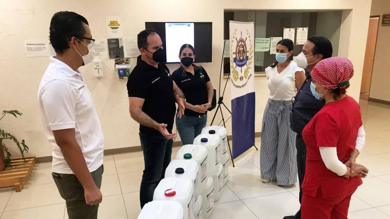 Hospital General de Mazatlán recibe donativo de su Patronato