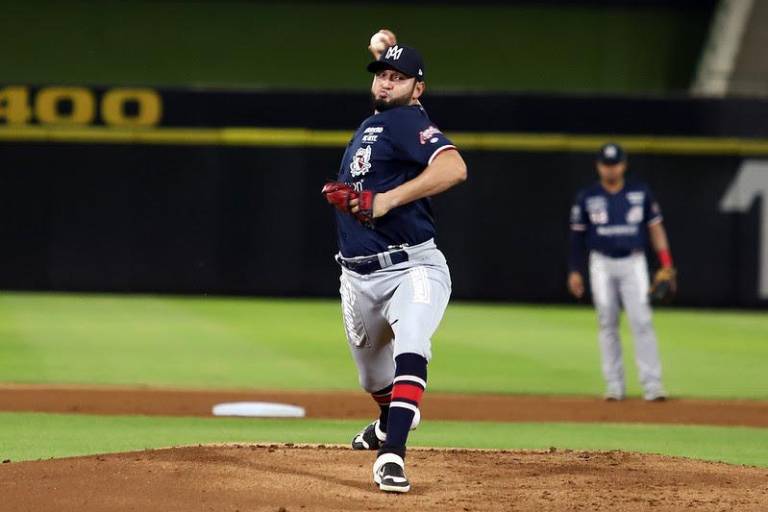 Águilas vuelan en Hermosillo con joya de David Reyes