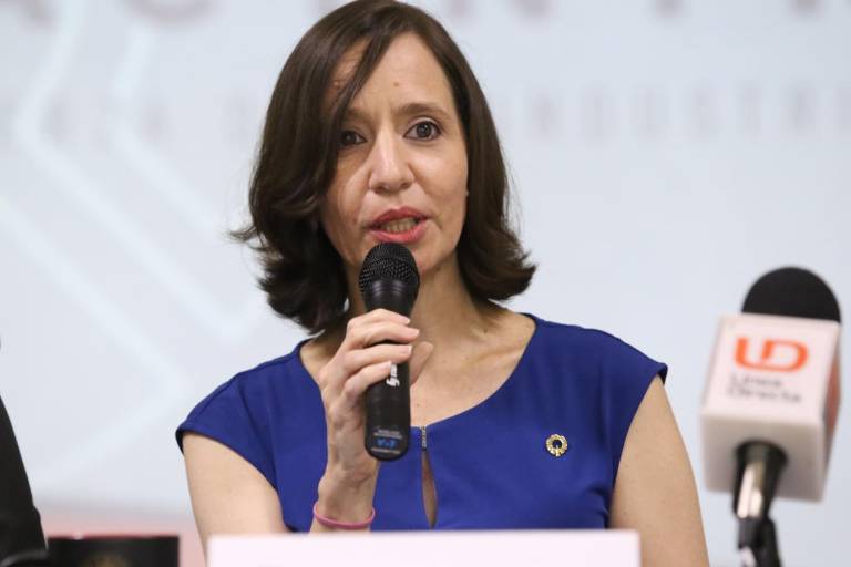 Empresarios de Mazatlán temen repunte de contagios de Covid si hay Carnaval