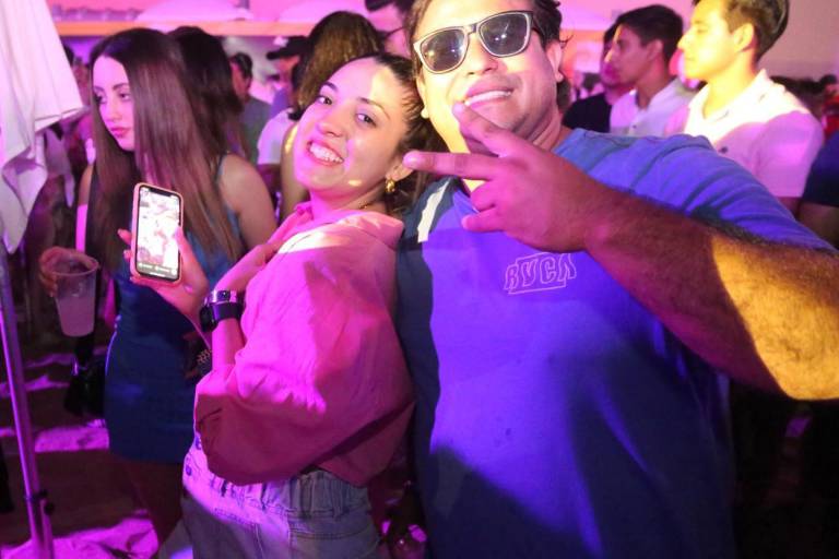 Disfrutan la música y el Sol en el Sunset Paradise 2022