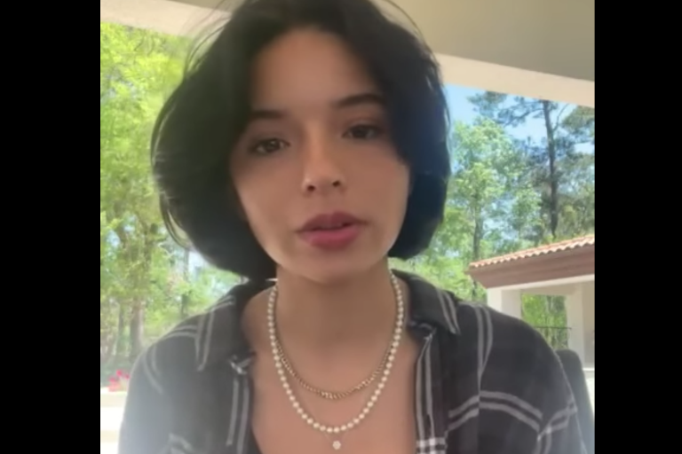 Triste y defraudada, así se siente Ángela Aguilar por filtración de fotos privadas