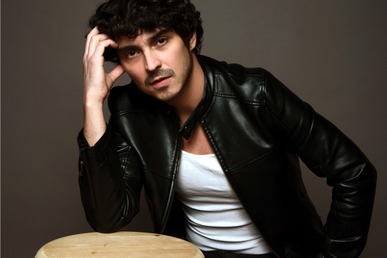 Reconoce el Senado de la República al actor sinaloense Francisco Medina