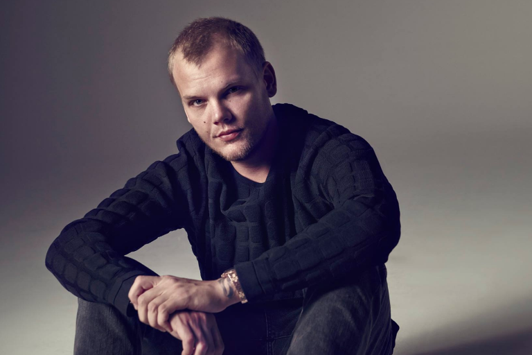 Estrena Netflix el documental en honor al DJ Avicii