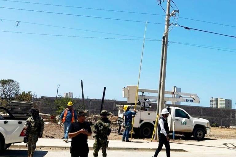 Corta CFE la energía eléctrica a ‘Palm Valley Cabins’, por uso ilícito, en Mazatlán