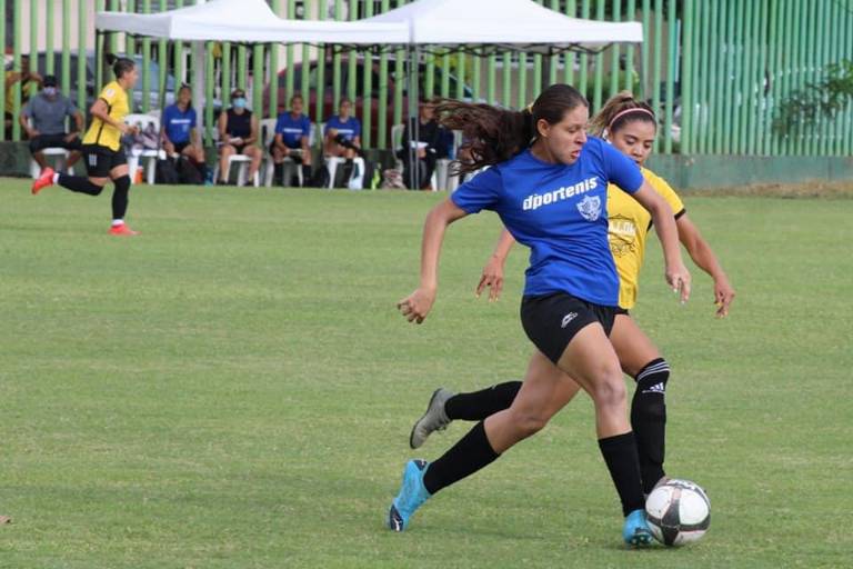 Leonas Piña buscará rugir dos veces en la Liga Imdem de Futbol Libre Femenil