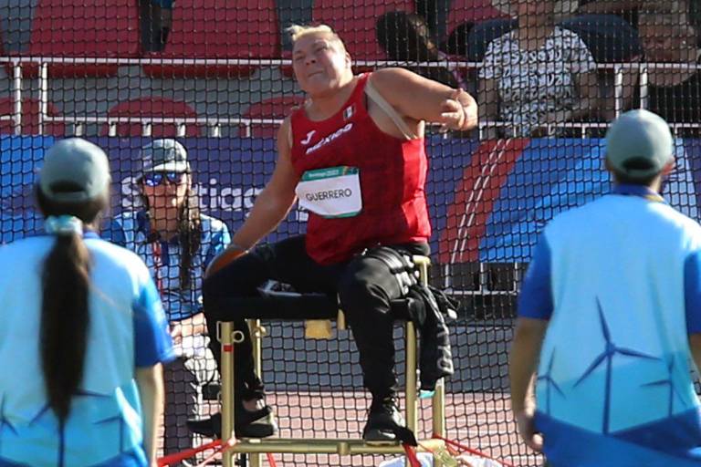 Mazatleca Rosa María Guerrero logra lanzamiento de plata en Santiago 2023