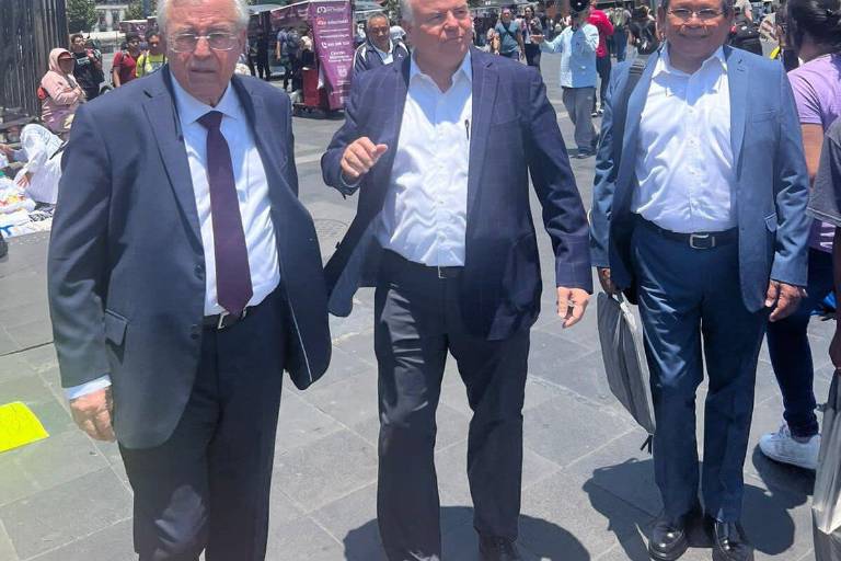 Rocha Moya revisa precio del maíz y el trigo con autoridades federales