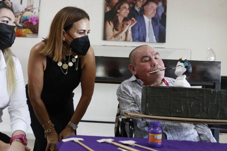 Festeja DIF Sinaloa a los abuelitos en su día