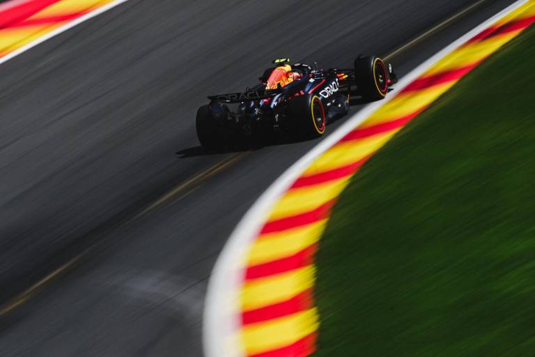 Gris arranque de Checo en prácticas libres del Gran Premio de Países Bajos