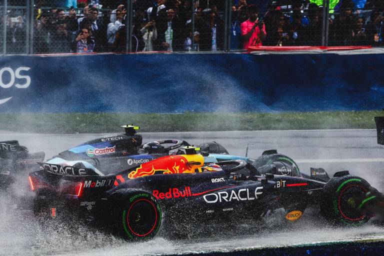 Checo Pérez es penalizado con tres puestos en la parrilla del GP de España tras infracción en Canadá