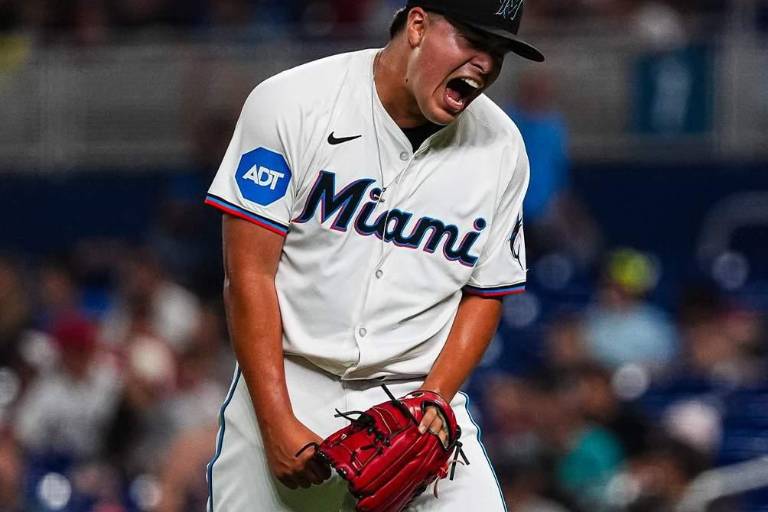 Mexicano Bellozo blanquea y se lleva su primer triunfo de la campaña