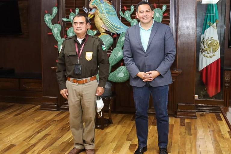 Juez frena detención de delegado del INM en Chihuahua