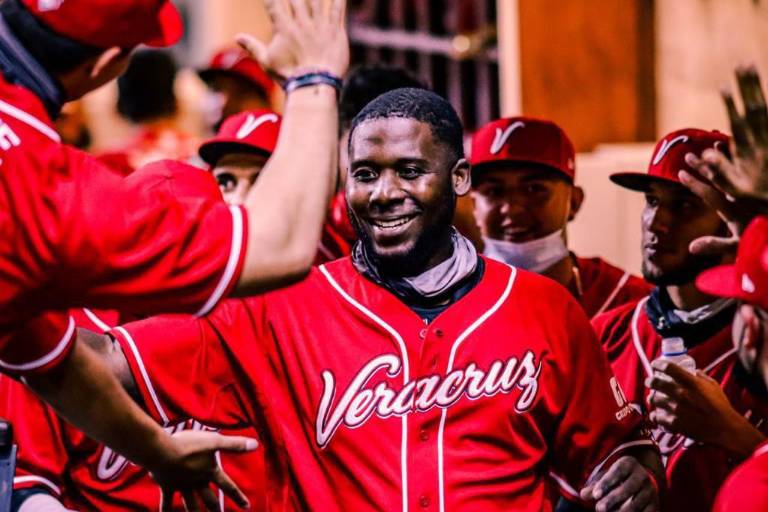 Venados de Mazatlán se refuerza con pitcheo y toma a ‘Cacao’ Valdez en draft