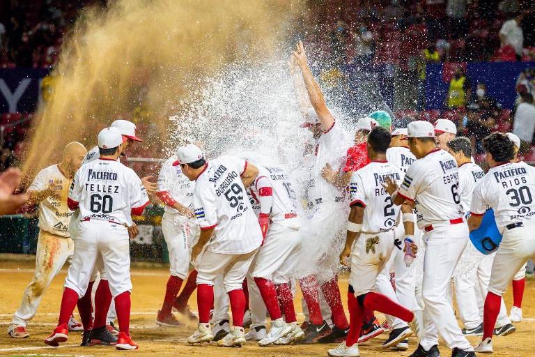 Venados de Mazatlán prepara homenaje al pintor Antonio López Sáenz