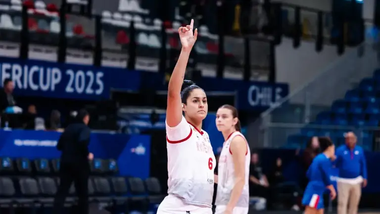 La mazatleca Mariana Valenzuela brilla con México rumbo a semifinales.