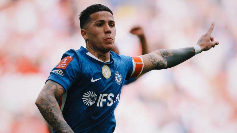 Enzo Fernández fue el héroe del Chelsea, que logró regresar a la final de la FA Cup.