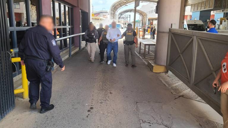 Detienen en Arizona a hombre señalado por homicidio en Guasave; fue trasladado a Sinaloa para el proceso.